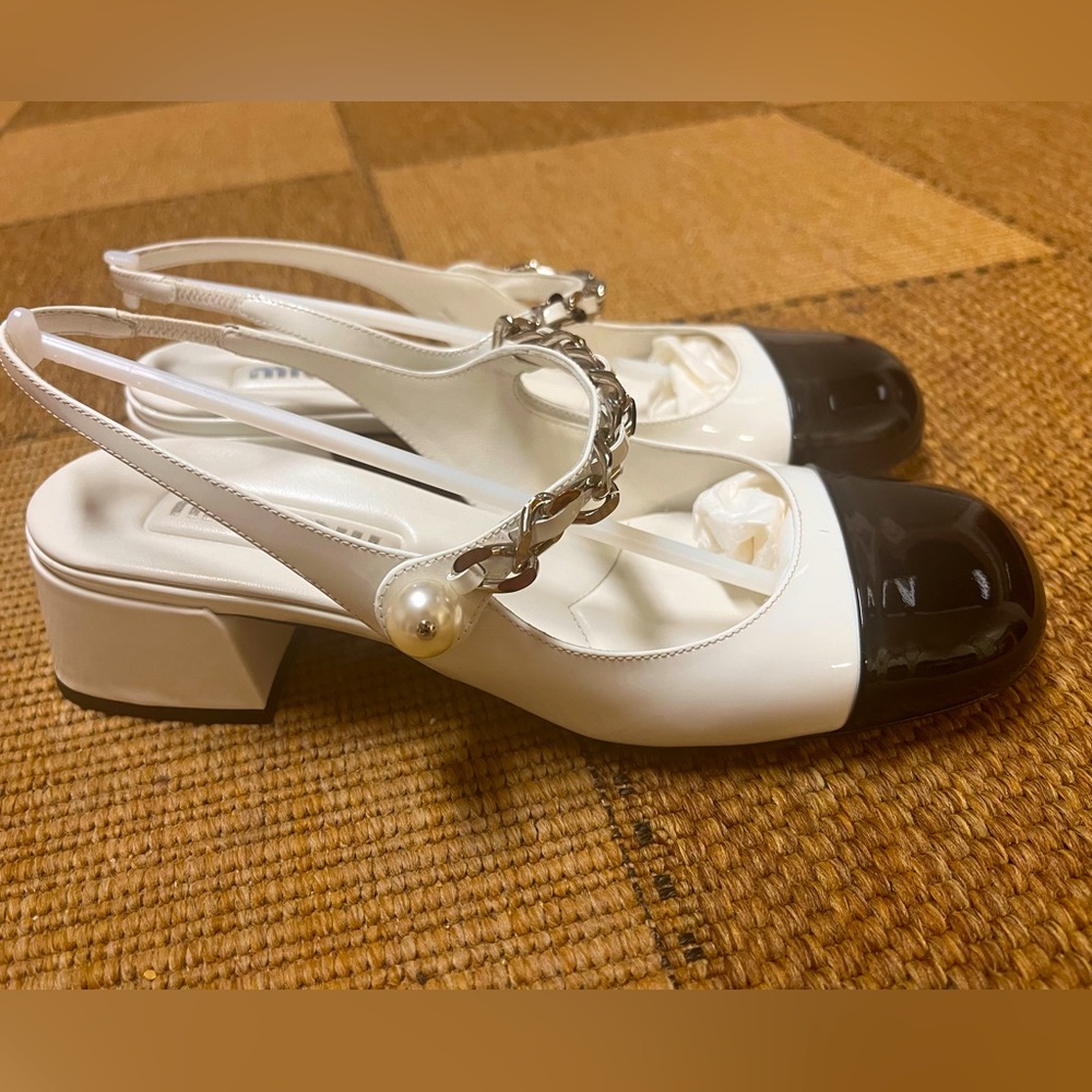 Miu Miu Slingback Pumps